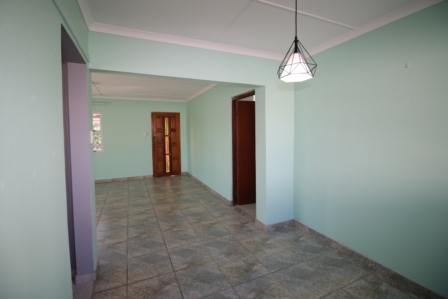 1 Bedroom Property for Sale in Beacon Bay Eastern Cape